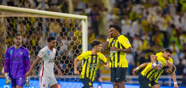 دراما اللحظات الأخيرة.. تميمة الاتحاد لاستعادة عرش الدوري السعودي